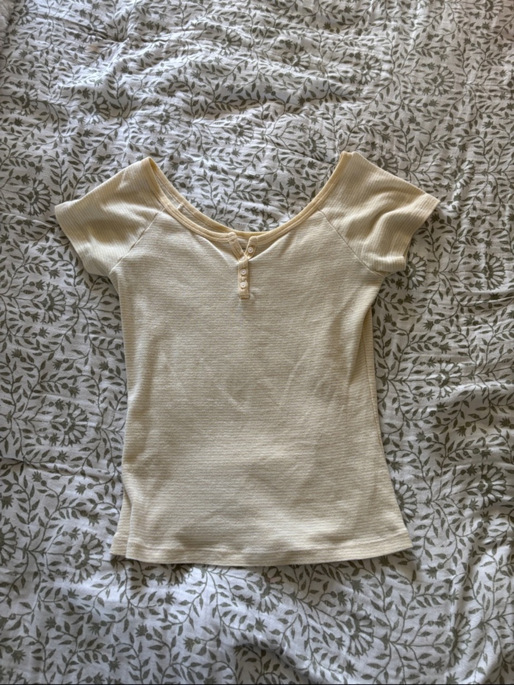 Brandy Melville Zelle Striped Tee